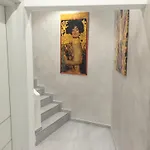 Picaflor Art & Milán